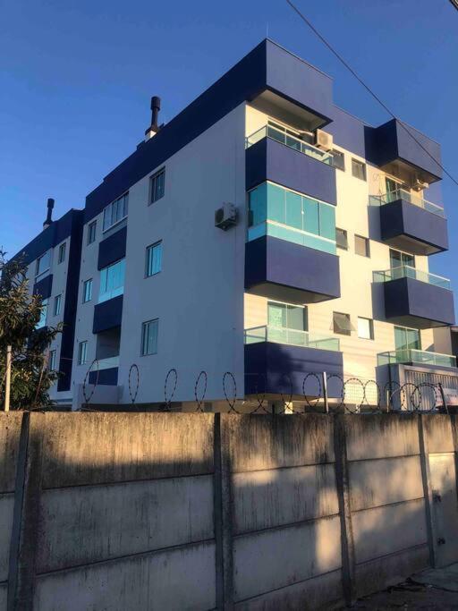 Otimo Apartamento Totalmente Mobiliado! Сан-Жозе Экстерьер фото